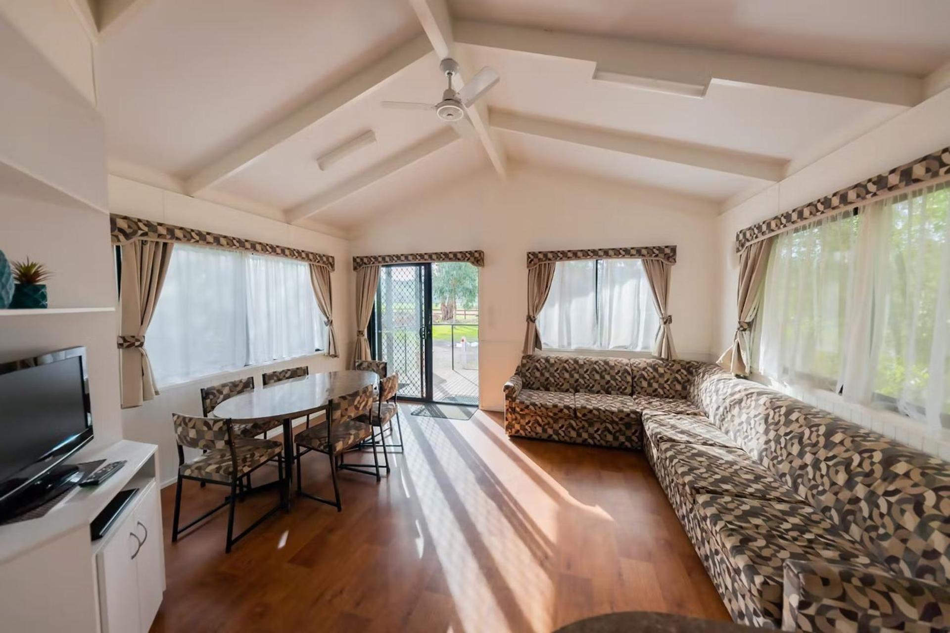 Big4 Breeze Holiday Parks - Eildon Luaran gambar