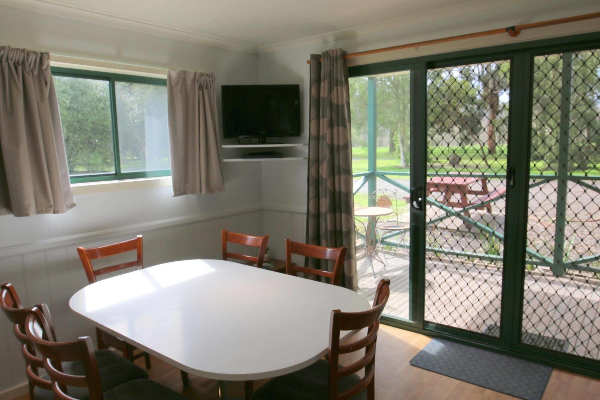 Big4 Breeze Holiday Parks - Eildon Luaran gambar